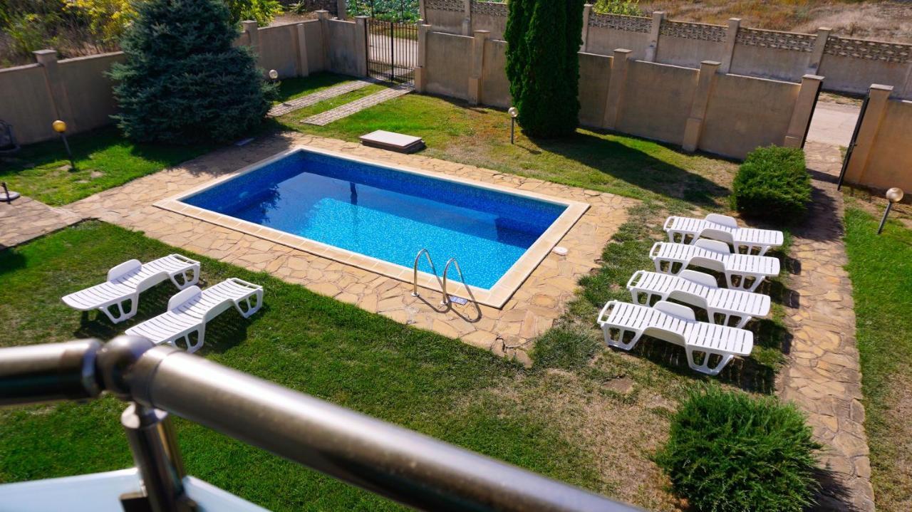 вила Ваня - villa Vania Болгарево Экстерьер фото